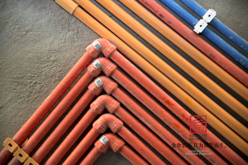 原河名墅装修施工现场