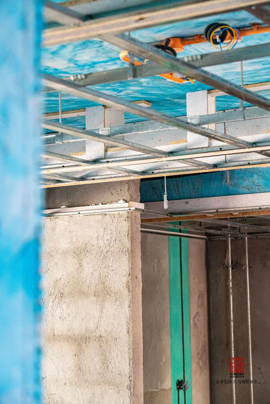 西山林语别墅装修木工瓦工施工现场